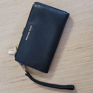 Michael Kors Adele Leather Smartphone Wallet